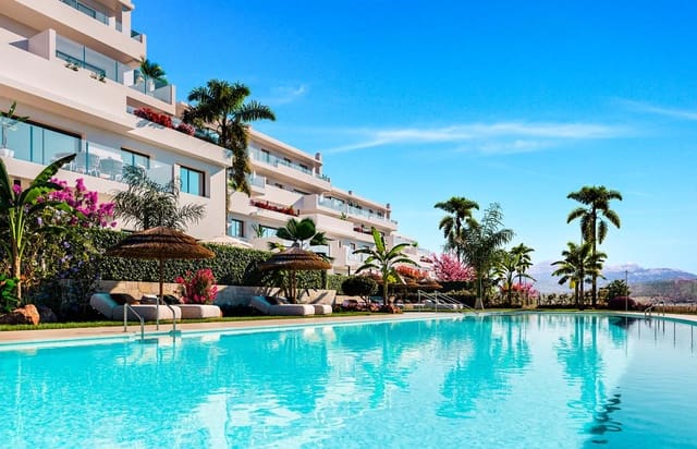 Piso de 3 habitaciones en Casares Golf - Casares del Sol, Casares en venta con piscina garaje - 1.021.000 € (Ref: 9426296)