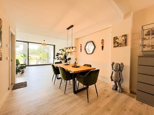 3 makuuhuone Huvila myytävänä paikassa Sotogrande Alto, San Roque mukana uima-altaan 
autotalli - 799 000 € (Ref: 9428229)