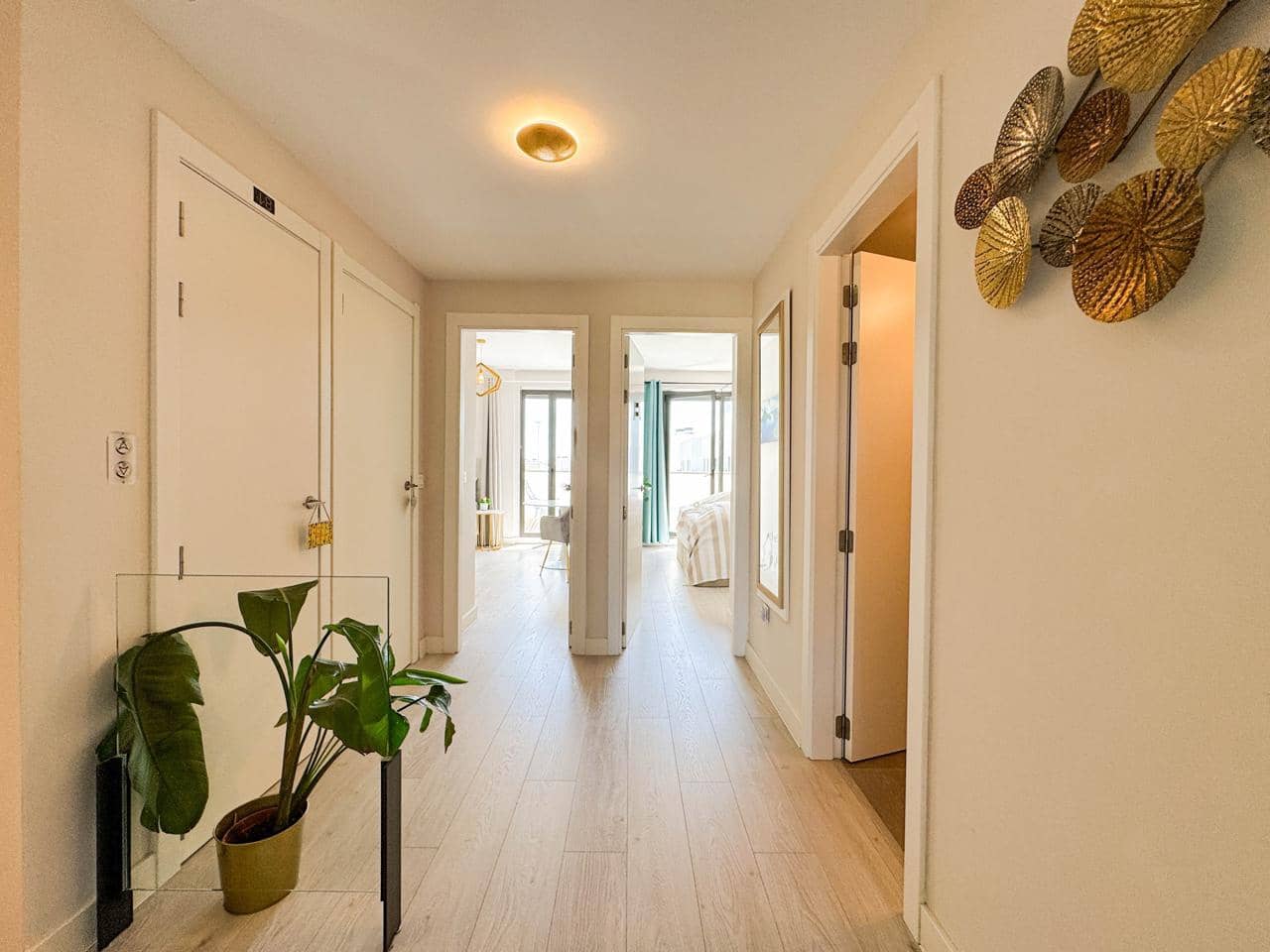 Chalet de 4 habitaciones en Sotogrande en venta con piscina garaje - 869.000 € (Ref: 9428230)