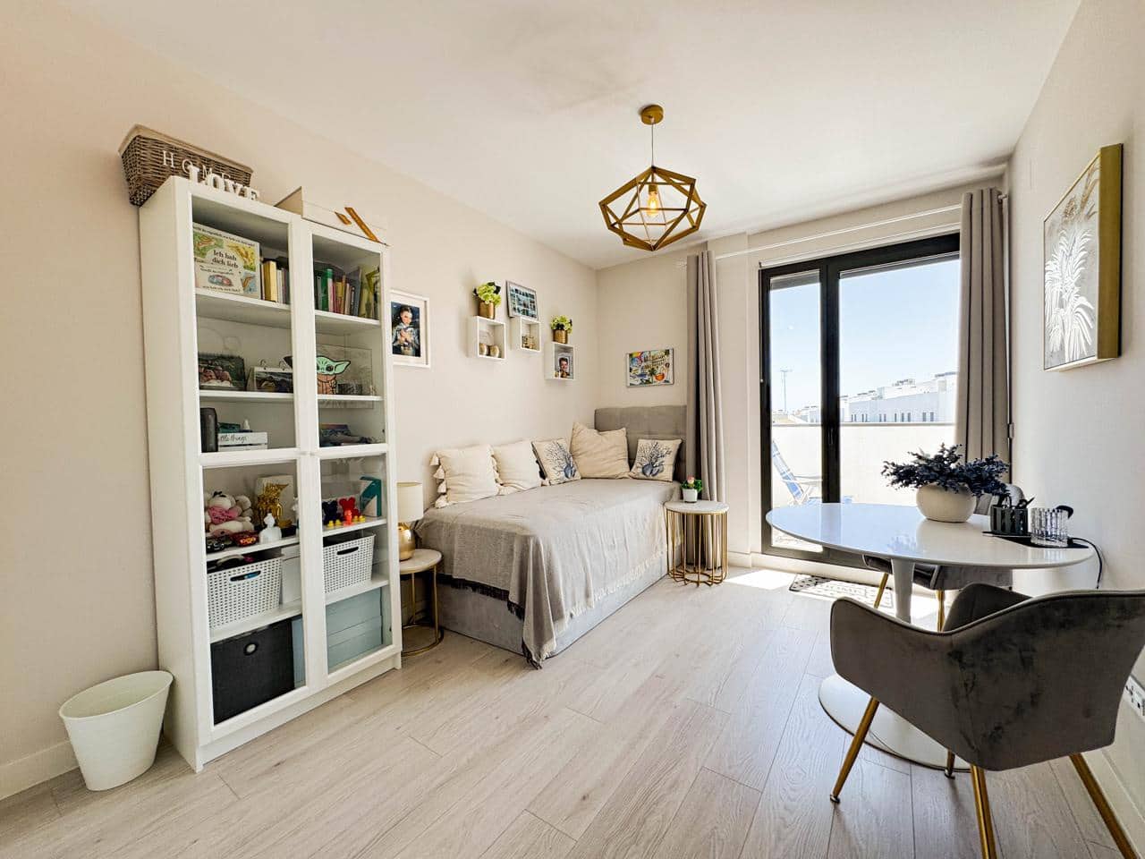 Chalet de 4 habitaciones en Sotogrande en venta con piscina garaje - 869.000 € (Ref: 9428230)