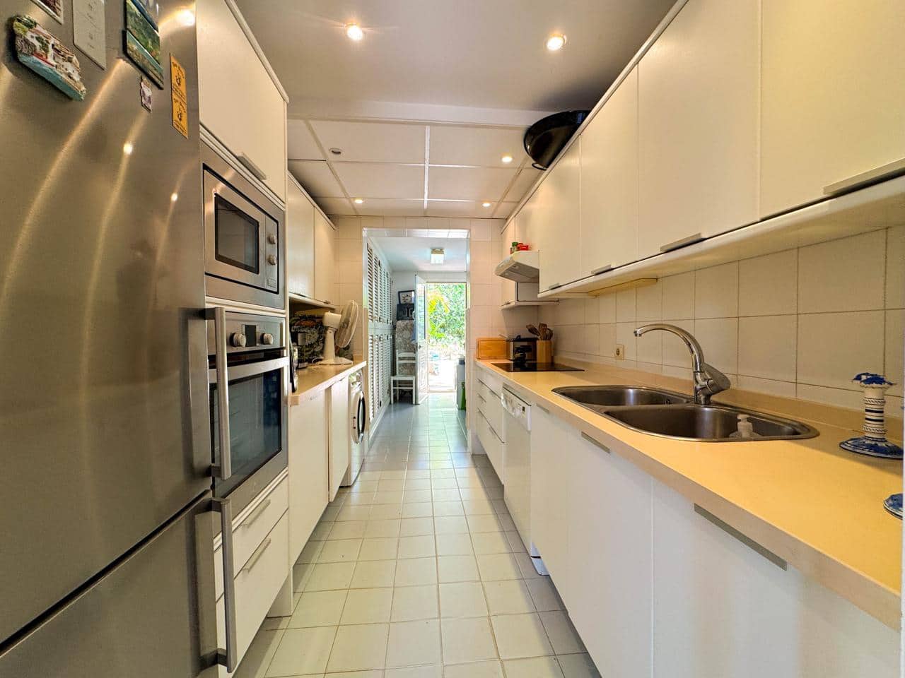 5 sypialnia Willa na sprzedaż w Sotogrande z basenem garażem - 995 000 € (Ref: 9428231)