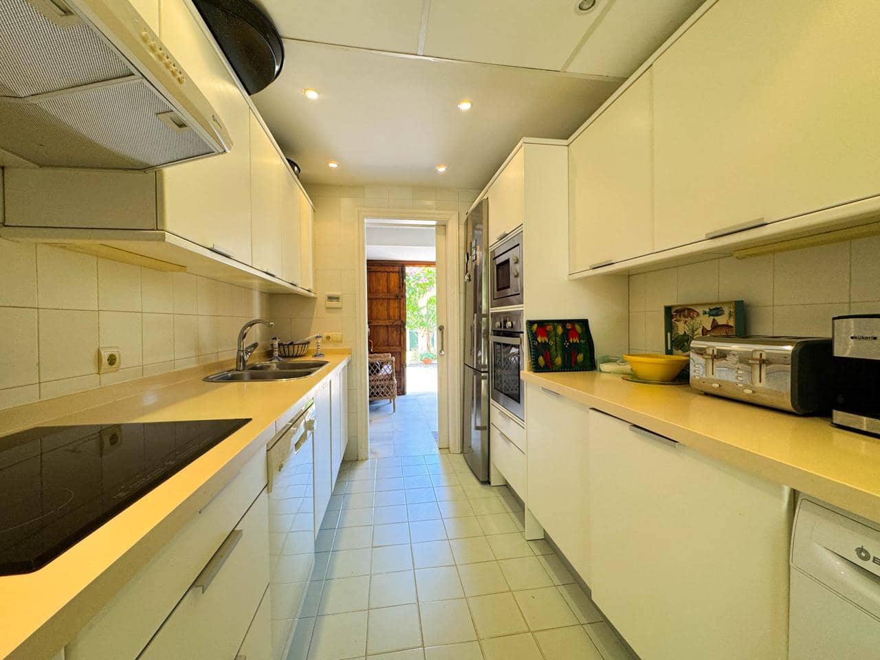 5 sypialnia Willa na sprzedaż w Sotogrande z basenem garażem - 995 000 € (Ref: 9428231)