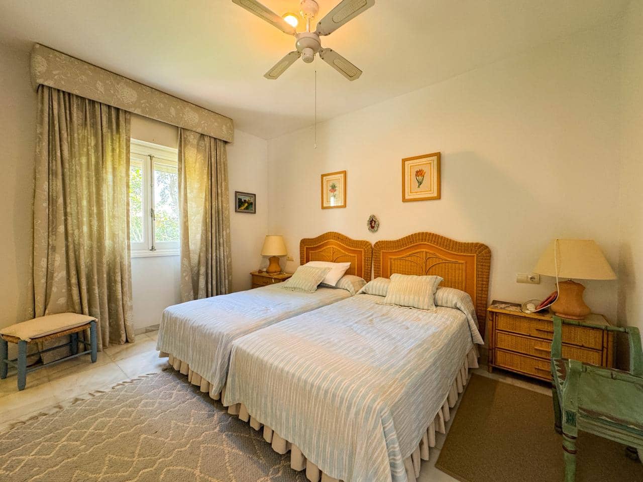 5 sypialnia Willa na sprzedaż w Sotogrande z basenem garażem - 995 000 € (Ref: 9428231)