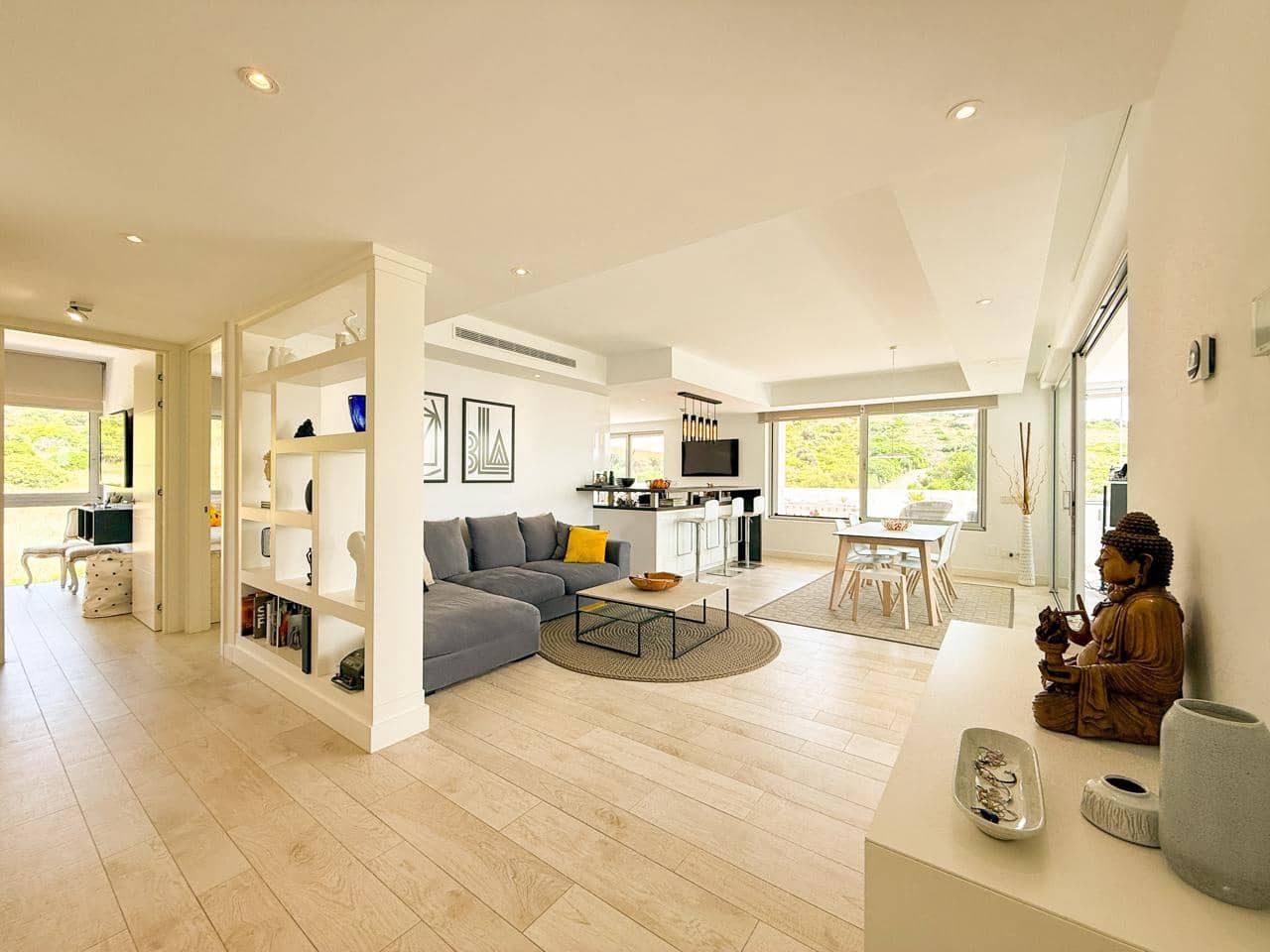 Piso de 3 habitaciones en Casares en venta con piscina garaje - 790.000 € (Ref: 9428232)