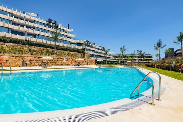 3 soveværelse Lejlighed til salg i La Concha - Resina Golf, Estepona med swimmingpool garage - € 530.000 (Ref: 9428755)