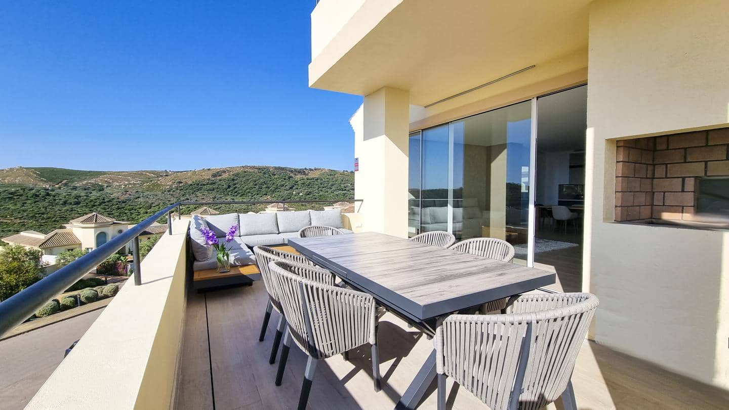 3 makuuhuone Asunto myytävänä paikassa Sotogrande mukana uima-altaan 
autotalli - 695 000 € (Ref: 9428756)