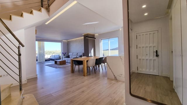 3 sovrum Lägenhet till salu i Sotogrande Alto, San Roque med pool garage - 695 000 € (Ref: 9428756)