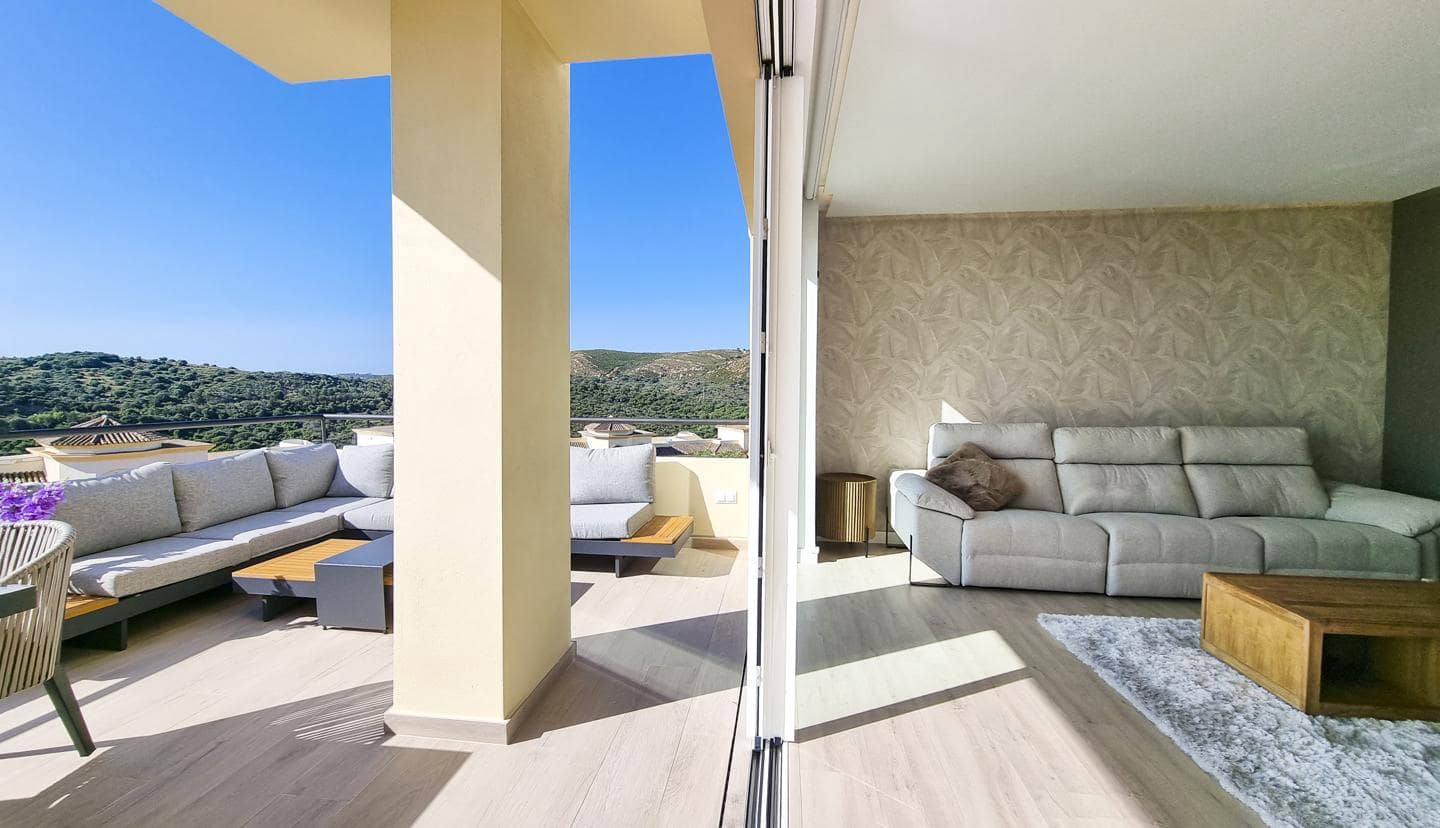 3 makuuhuone Asunto myytävänä paikassa Sotogrande mukana uima-altaan 
autotalli - 695 000 € (Ref: 9428756)