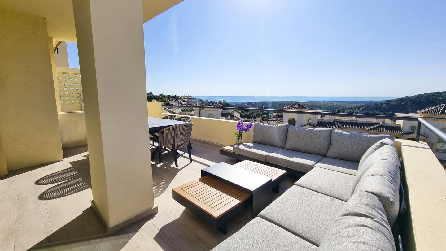 3 makuuhuone Asunto myytävänä paikassa Sotogrande mukana uima-altaan 
autotalli - 695 000 € (Ref: 9428756)