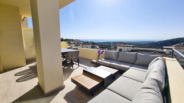 3 sovrum Lägenhet till salu i Sotogrande Alto, San Roque med pool garage - 695 000 € (Ref: 9428756)