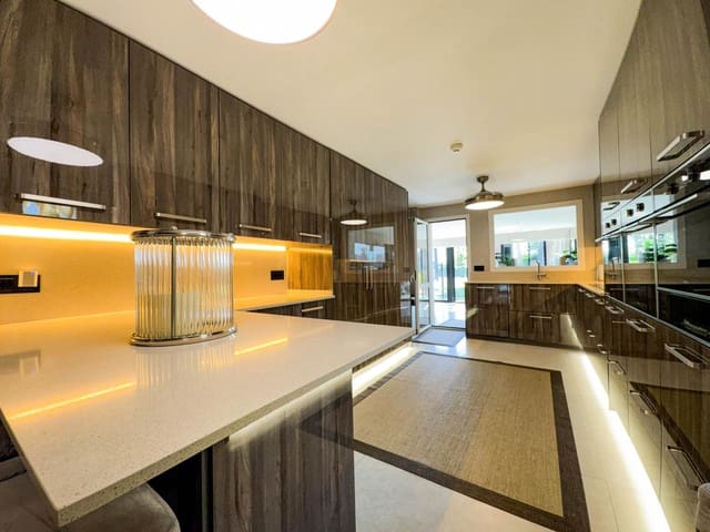 3 soveværelse Lejlighed til salg i Sotogrande Alto, San Roque med swimmingpool garage - € 850.000 (Ref: 9428757)