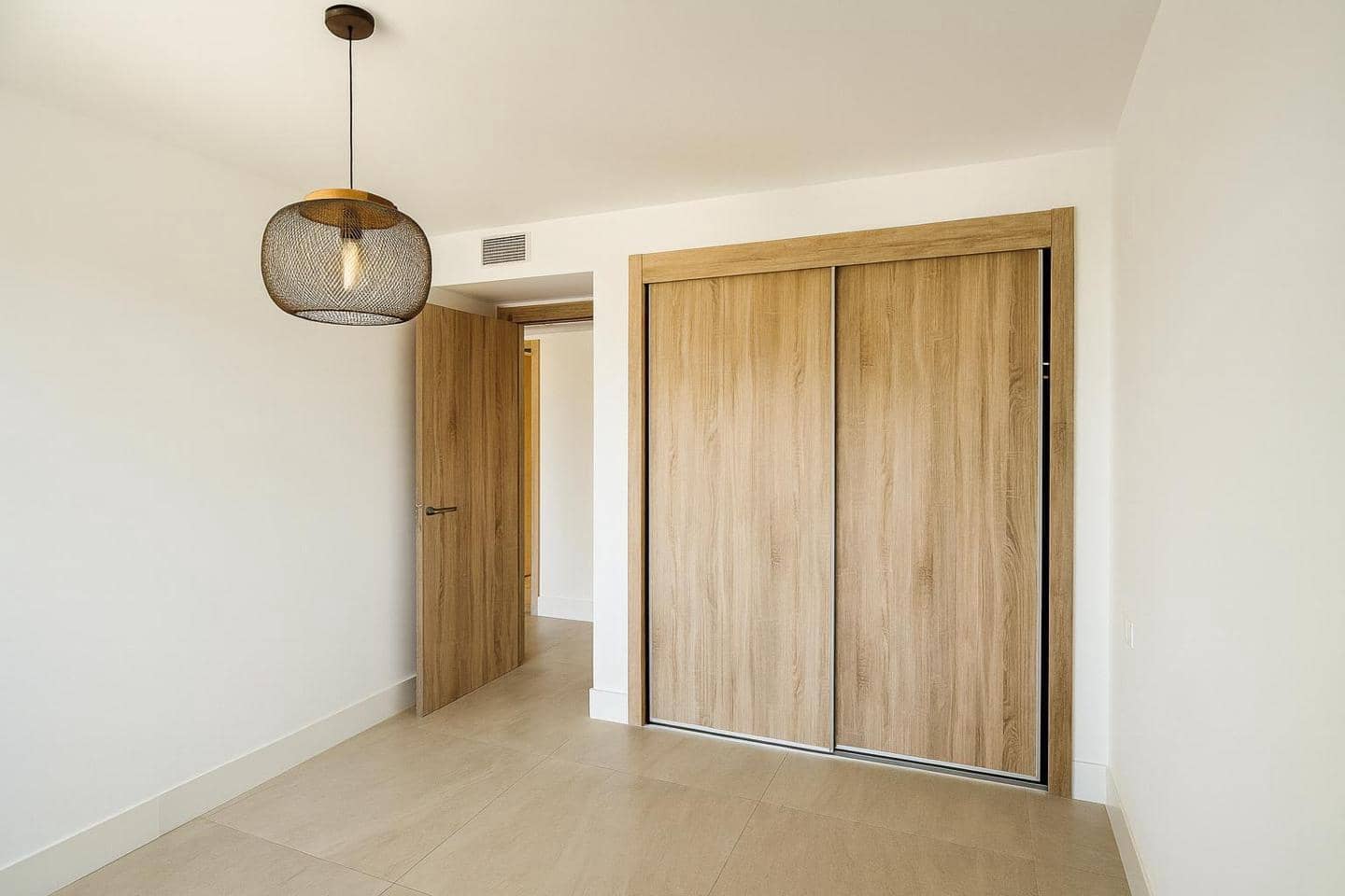 3 quarto Apartamento para venda em Sotogrande com piscina garagem - 525 000 € (Ref: 9432665)