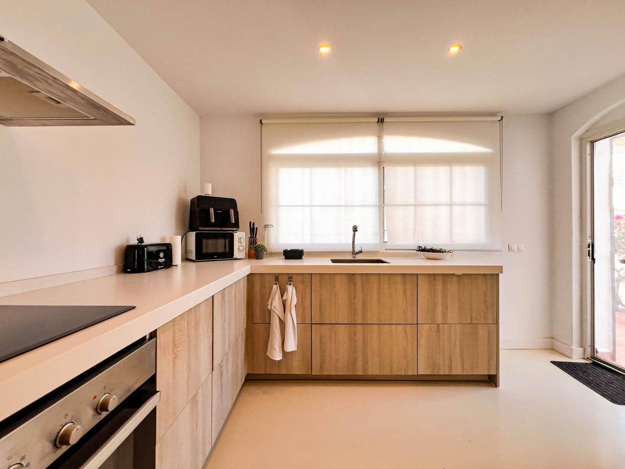 2 makuuhuone Asunto myytävänä paikassa Estepona mukana uima-altaan 
autotalli - 590 000 € (Ref: 9438778)