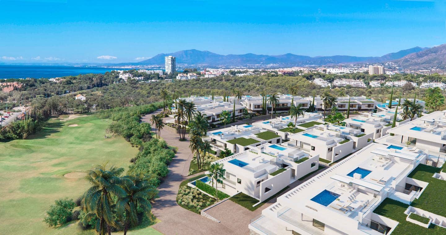 4 bedroom Flat for sale in Marbella with pool garage - € 1,675,000 (Ref: 9442795)