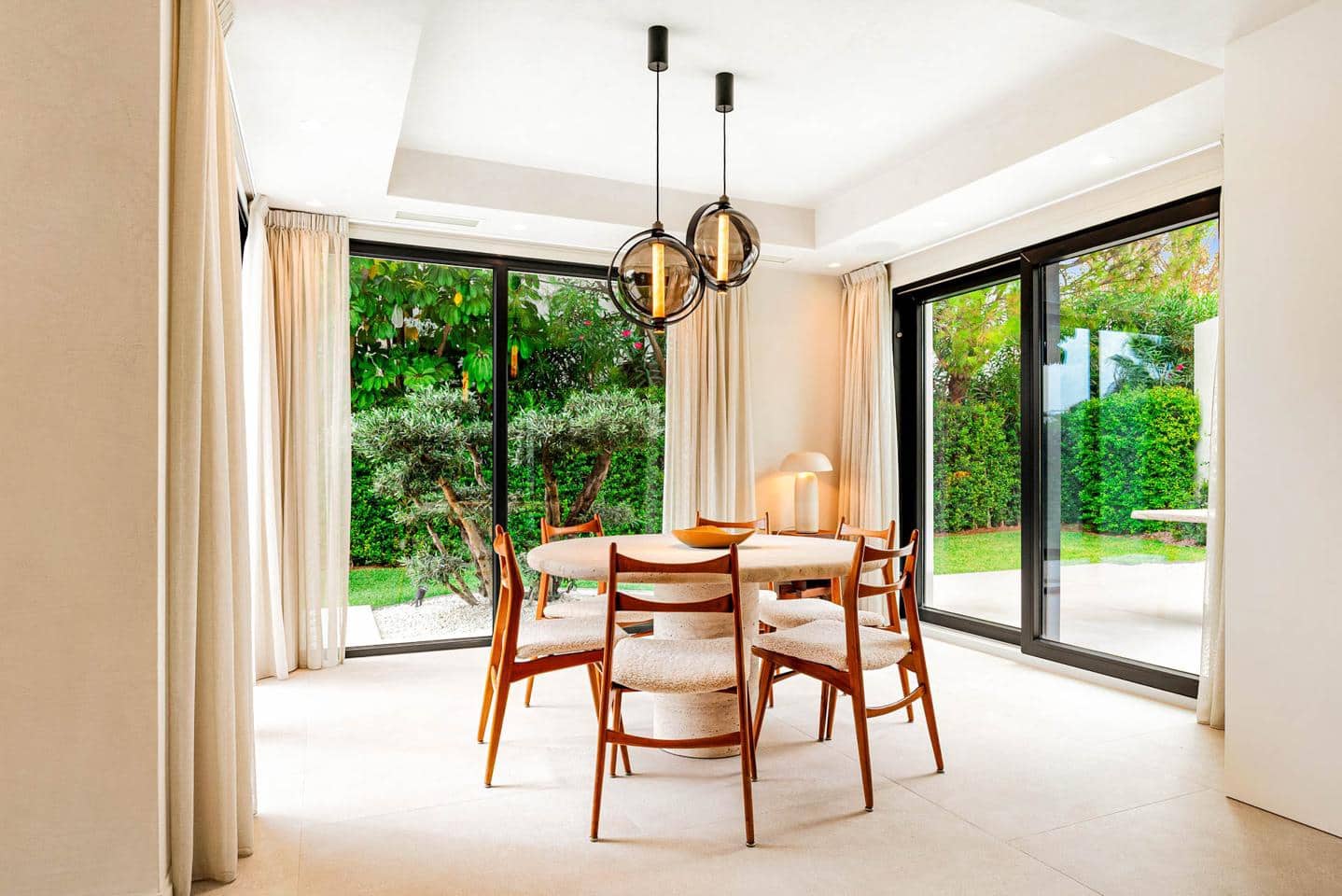 4 sypialnia Willa na sprzedaż w Benahavis z basenem garażem - 3 450 000 € (Ref: 9443980)