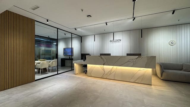 1 chambre Entreprise à vendre à Sotogrande Costa, San Roque avec garage - 600 000 € (Ref: 9443981)