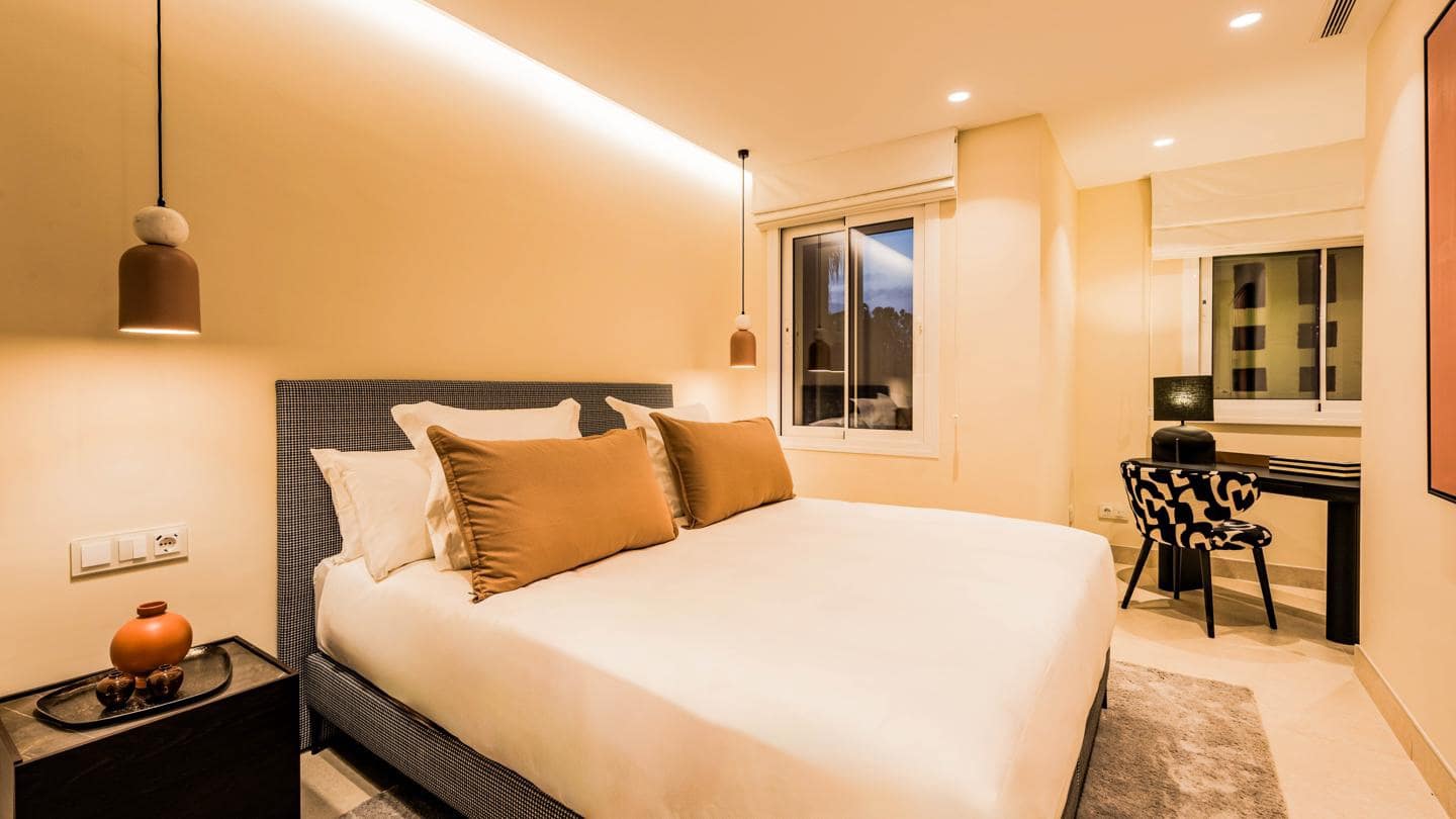 3 soverom Leilighet til salgs i New Golden Mile med svømmebasseng garasje - € 2 395 000 (Ref: 9444629)