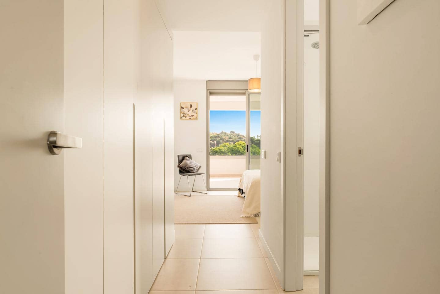 2 bedroom Flat for sale in Marbella with pool garage - € 495,000 (Ref: 9444821)