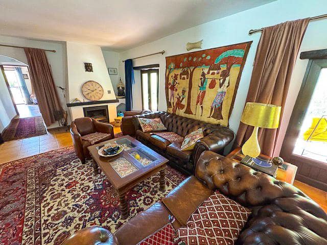 4 sovrum Finca/Hus på landet till salu i Casares med pool - 850 000 € (Ref: 9444822)