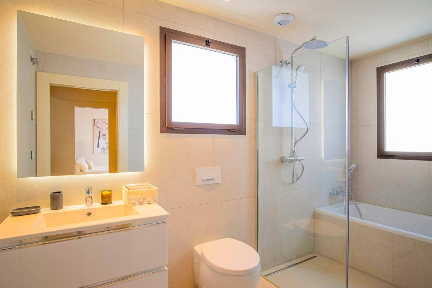 4 soverom Villa til salgs i Estepona med svømmebasseng garasje - € 4 500 000 (Ref: 9444823)