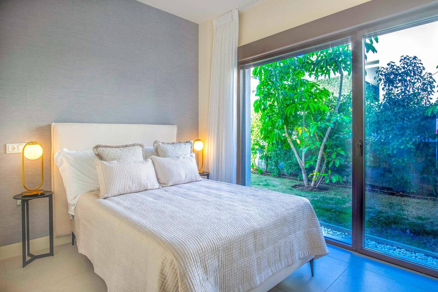 4 soverom Villa til salgs i Estepona med svømmebasseng garasje - € 4 500 000 (Ref: 9444823)