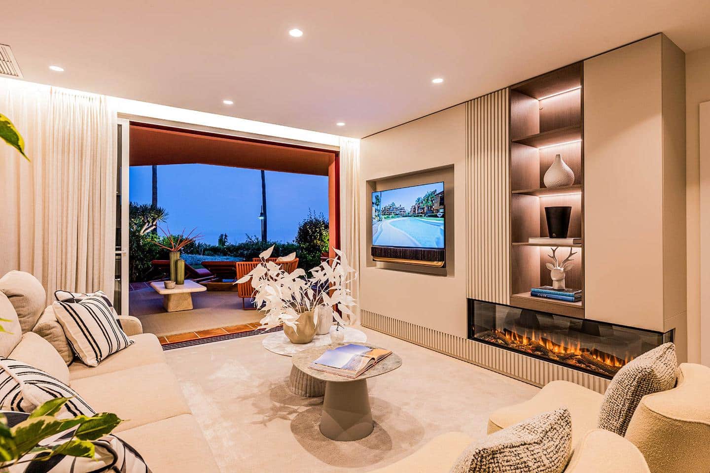 3 camera da letto Appartamento in vendita in New Golden Mile con piscina garage - 2.350.000 € (Rif: 9444825)