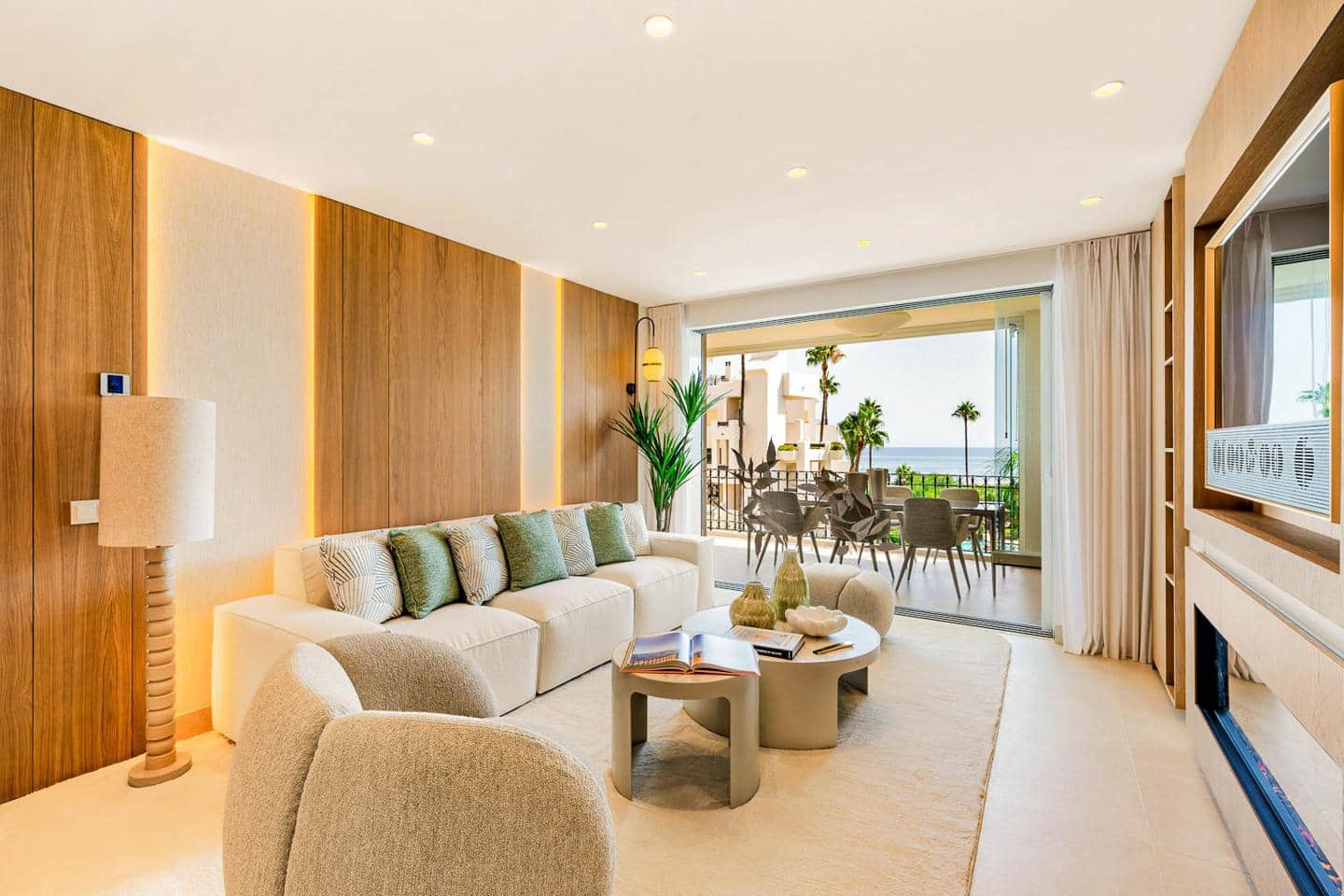 3 soverom Leilighet til salgs i Estepona med svømmebasseng garasje - € 1 995 000 (Ref: 9444932)