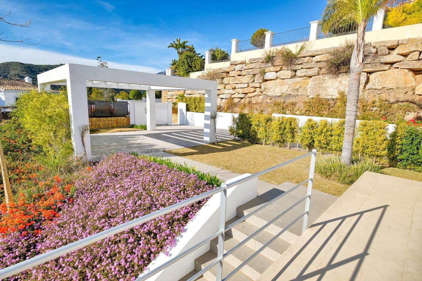 4 soveværelse Villa til salg i Benahavis med swimmingpool garage - € 2.200.000 (Ref: 9444933)