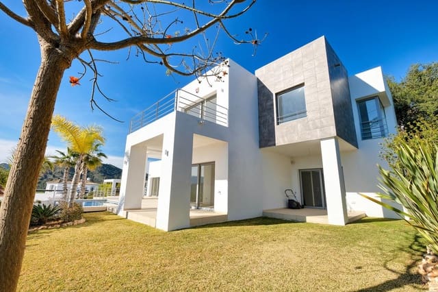 4 sovrum Villa till salu i Los Arqueros - Puerto del Almendro, Benahavís med pool garage - 2 200 000 € (Ref: 9444933)