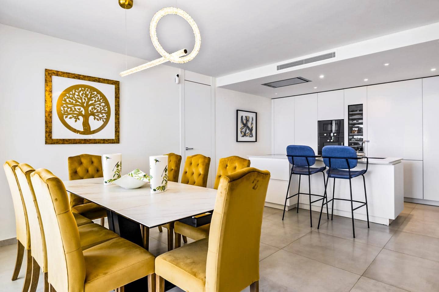 7 soveværelse Lejlighed til salg i Marbella med swimmingpool garage - € 4.300.000 (Ref: 9444935)