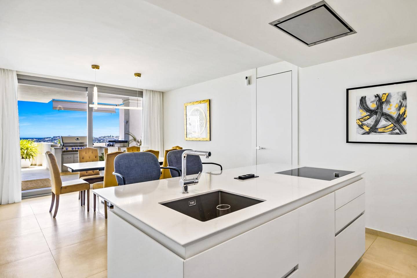 7 soveværelse Lejlighed til salg i Marbella med swimmingpool garage - € 4.300.000 (Ref: 9444935)