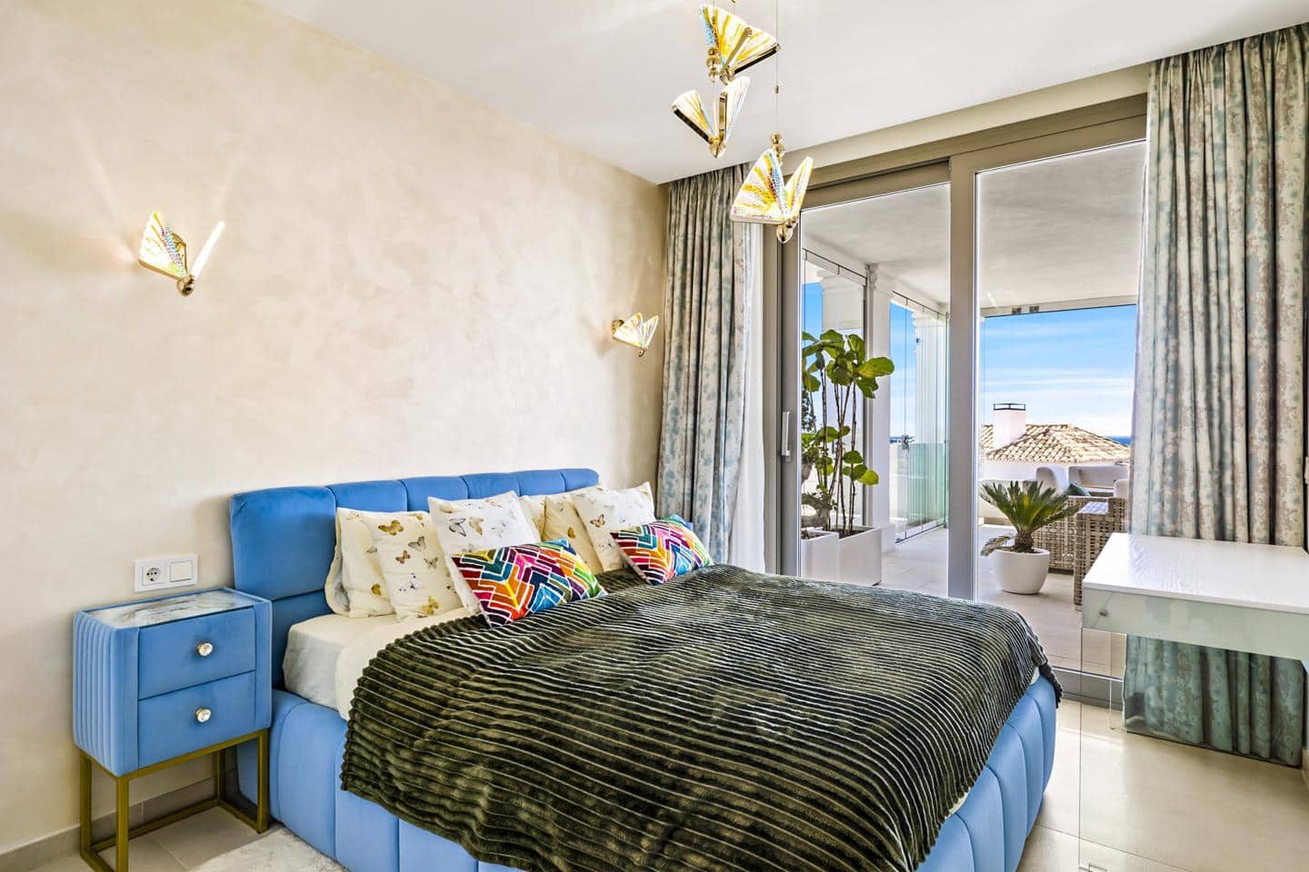 7 soveværelse Lejlighed til salg i Marbella med swimmingpool garage - € 4.300.000 (Ref: 9444935)