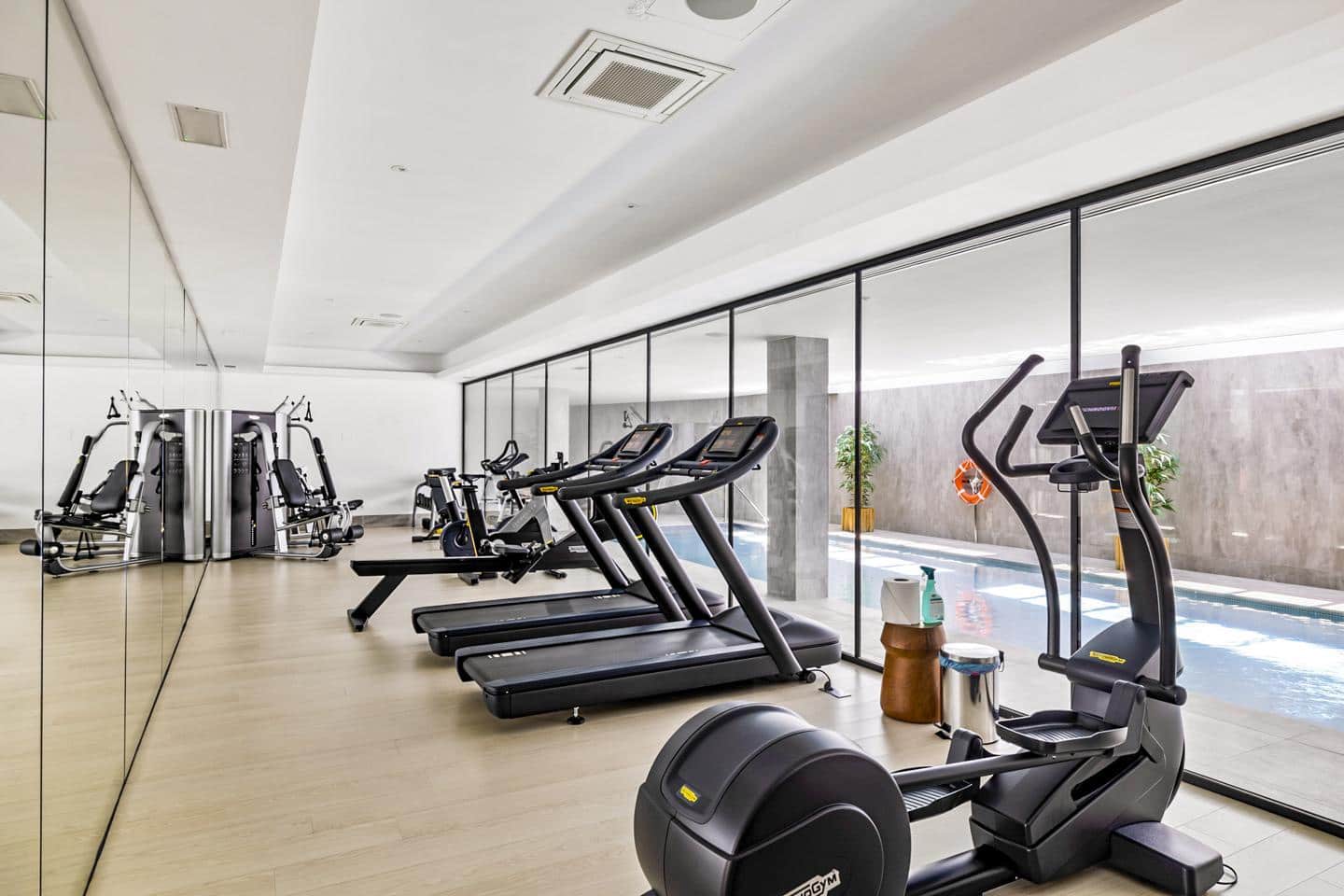 7 soveværelse Lejlighed til salg i Marbella med swimmingpool garage - € 4.300.000 (Ref: 9444935)