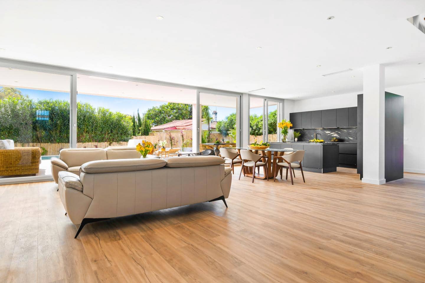 5 makuuhuone Huvila myytävänä paikassa Marbella mukana uima-altaan - 2 950 000 € (Ref: 9444936)