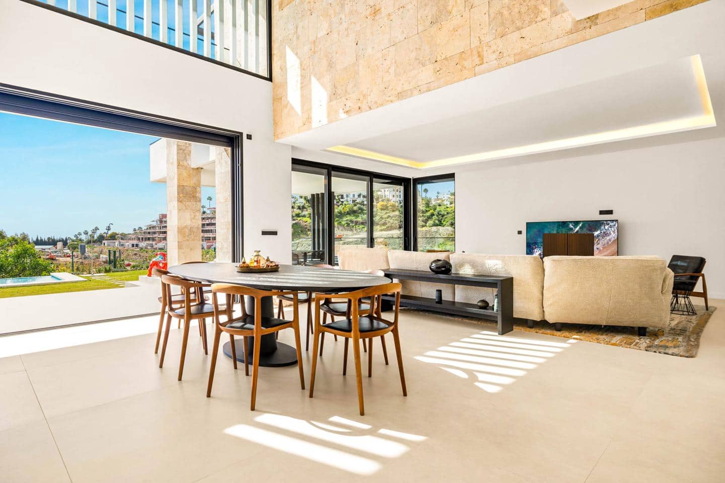 4 soveværelse Villa til salg i Benahavis med swimmingpool garage - € 3.485.000 (Ref: 9444938)