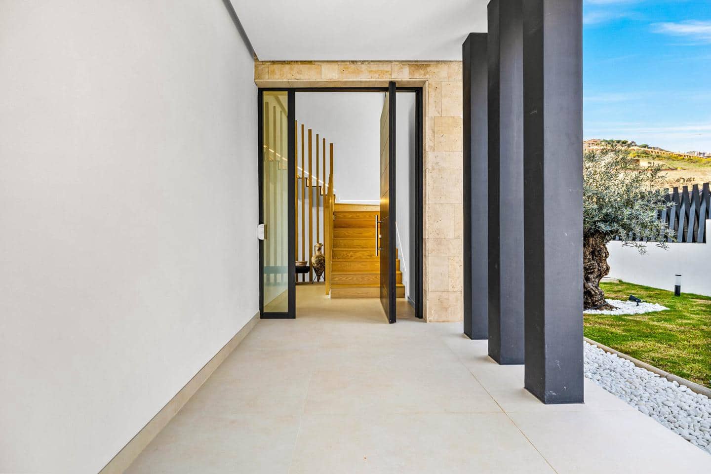 4 soveværelse Villa til salg i Benahavis med swimmingpool garage - € 3.485.000 (Ref: 9444938)