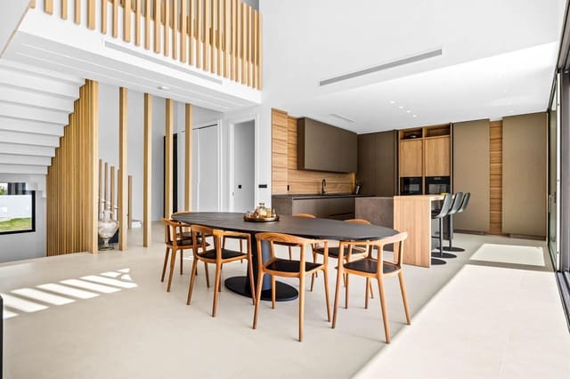 4 soveværelse Villa til salg i El Paraíso, Benahavís med swimmingpool garage - € 3.485.000 (Ref: 9444938)