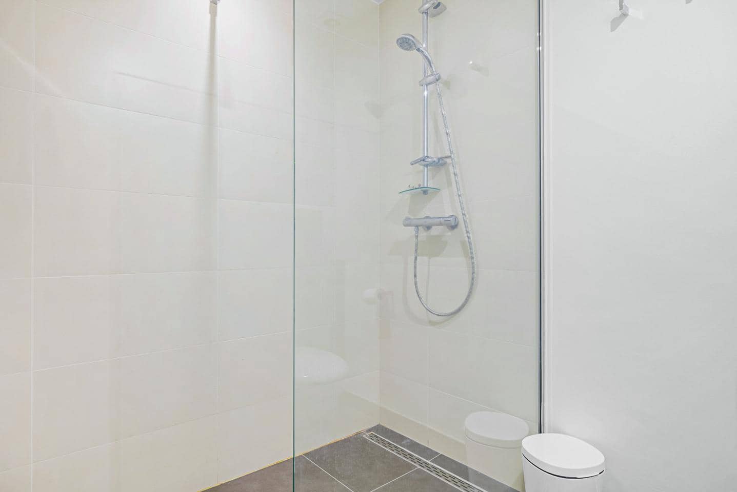 5 camera da letto Villa in vendita in Benahavis con piscina garage - 1.095.000 € (Rif: 9447347)