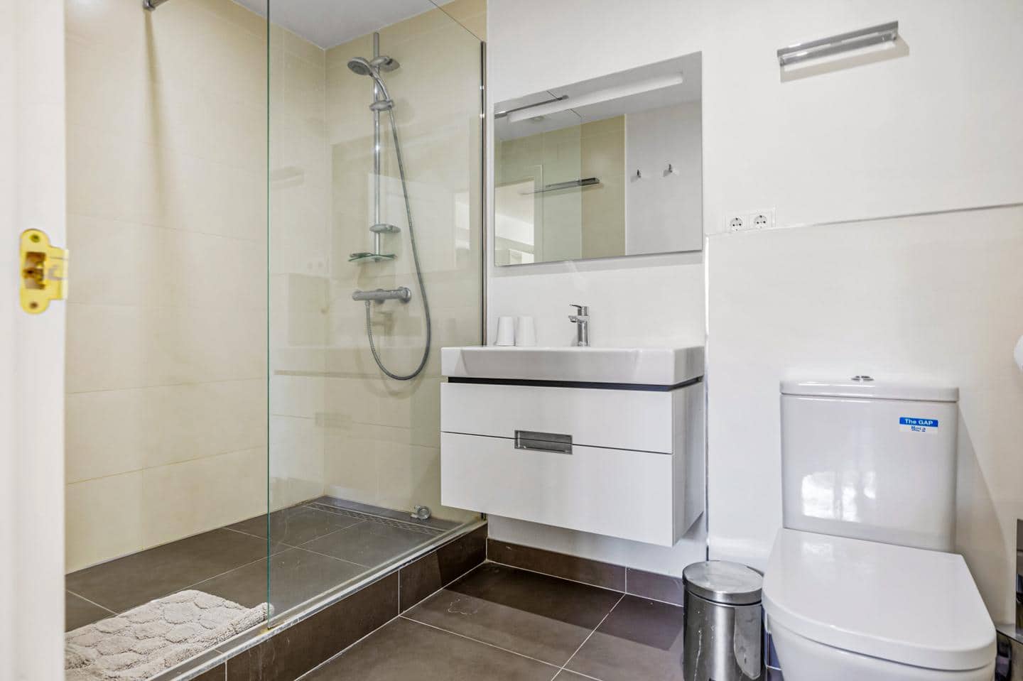 5 camera da letto Villa in vendita in Benahavis con piscina garage - 1.095.000 € (Rif: 9447347)