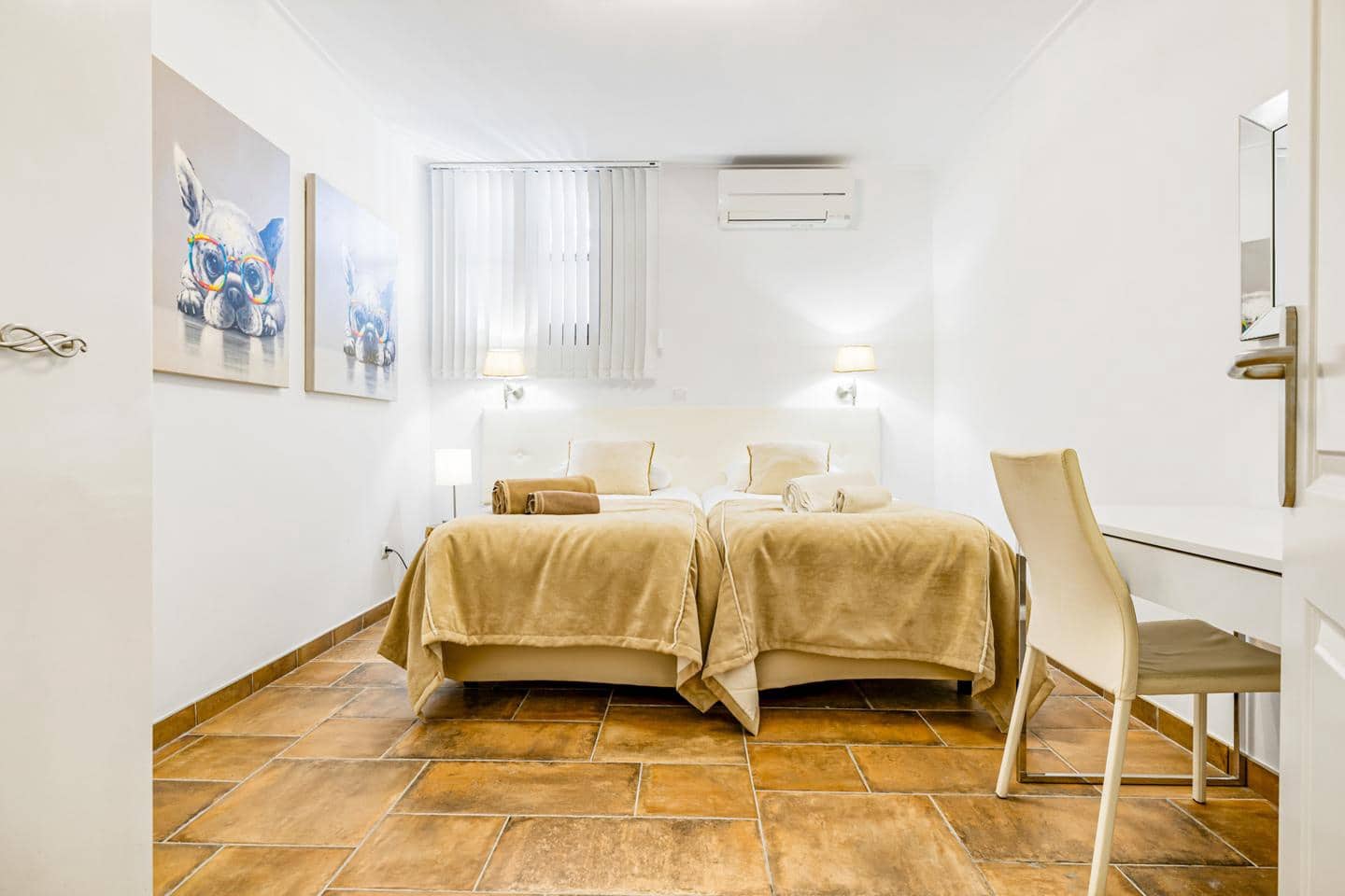 5 camera da letto Villa in vendita in Benahavis con piscina garage - 1.095.000 € (Rif: 9447347)