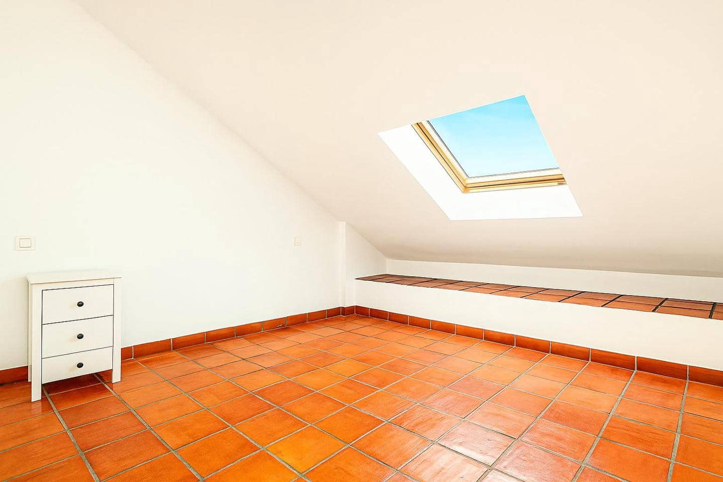 4 quarto Moradia para venda em Marbella com piscina garagem - 949 000 € (Ref: 9447349)