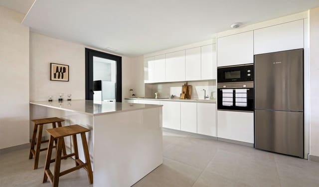 3 makuuhuone Asunto myytävänä paikassa Alto de los Monteros, Marbella mukana uima-altaan 
autotalli - 1 150 000 € (Ref: 9450143)