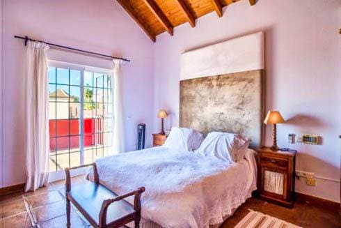 4 Zimmer Villa zu verkaufen in Marbella mit Pool Garage - 1.200.000 € (Ref: 9453454)