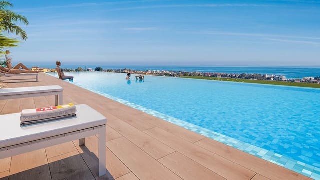 3 soverom Leilighet til salgs i La Concha - Resina Golf, Estepona med svømmebasseng garasje - € 776 000 (Ref: 9453602)