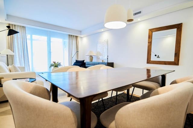 2 sypialnia Mieszkanie na sprzedaż w Los Naranjos, Marbella z basenem garażem - 497 500 € (Ref: 9467754)