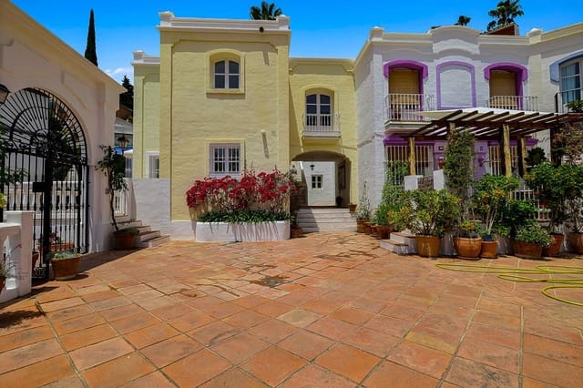 3 Zimmer Villa zu verkaufen in La Quinta, Benahavís - 550.000 € (Ref: 9469793)