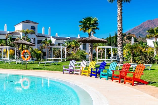 3 quarto Apartamento para venda em Altos de Estepona, Estepona com piscina garagem - 847 000 € (Ref: 9469955)