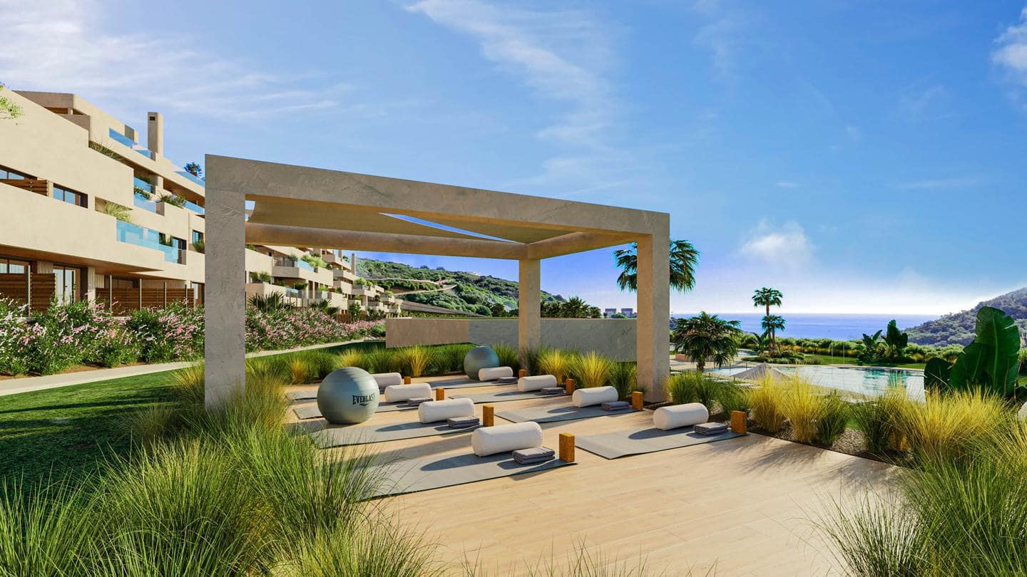 2 slaapkamer Flat te koop in La Alcaidesa met zwembad garage - € 594.000 (Ref: 9470016)