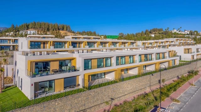 3 sypialnia Willa na sprzedaż w El Faro de Calaburra - Chaparral, Mijas z basenem garażem - 802 000 € (Ref: 9475693)