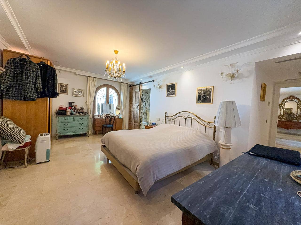 Chalet de 4 habitaciones en Marbella en venta con piscina garaje - 2.690.000 € (Ref: 9475713)